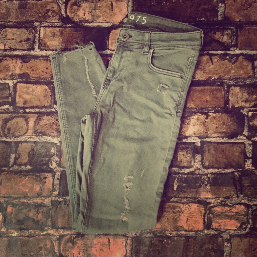 ZARA Premium Denim Distressed Skinny Jeans